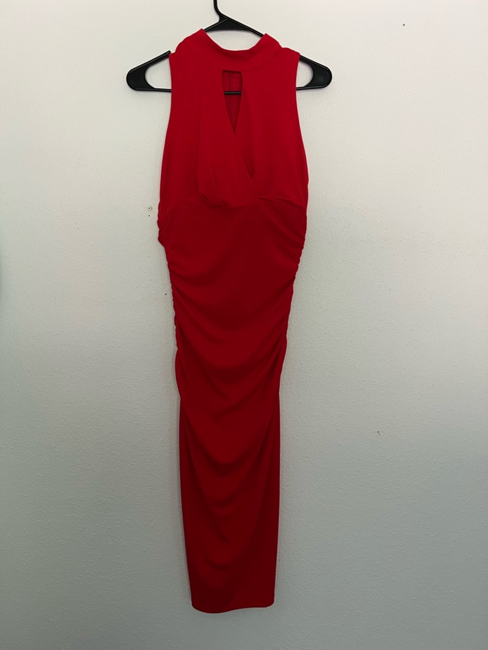 New York & Company Red Sleeveless Ruched Midi Dress